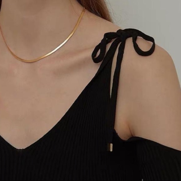 Herringbone flat snake necklace - Picture 3 of 5